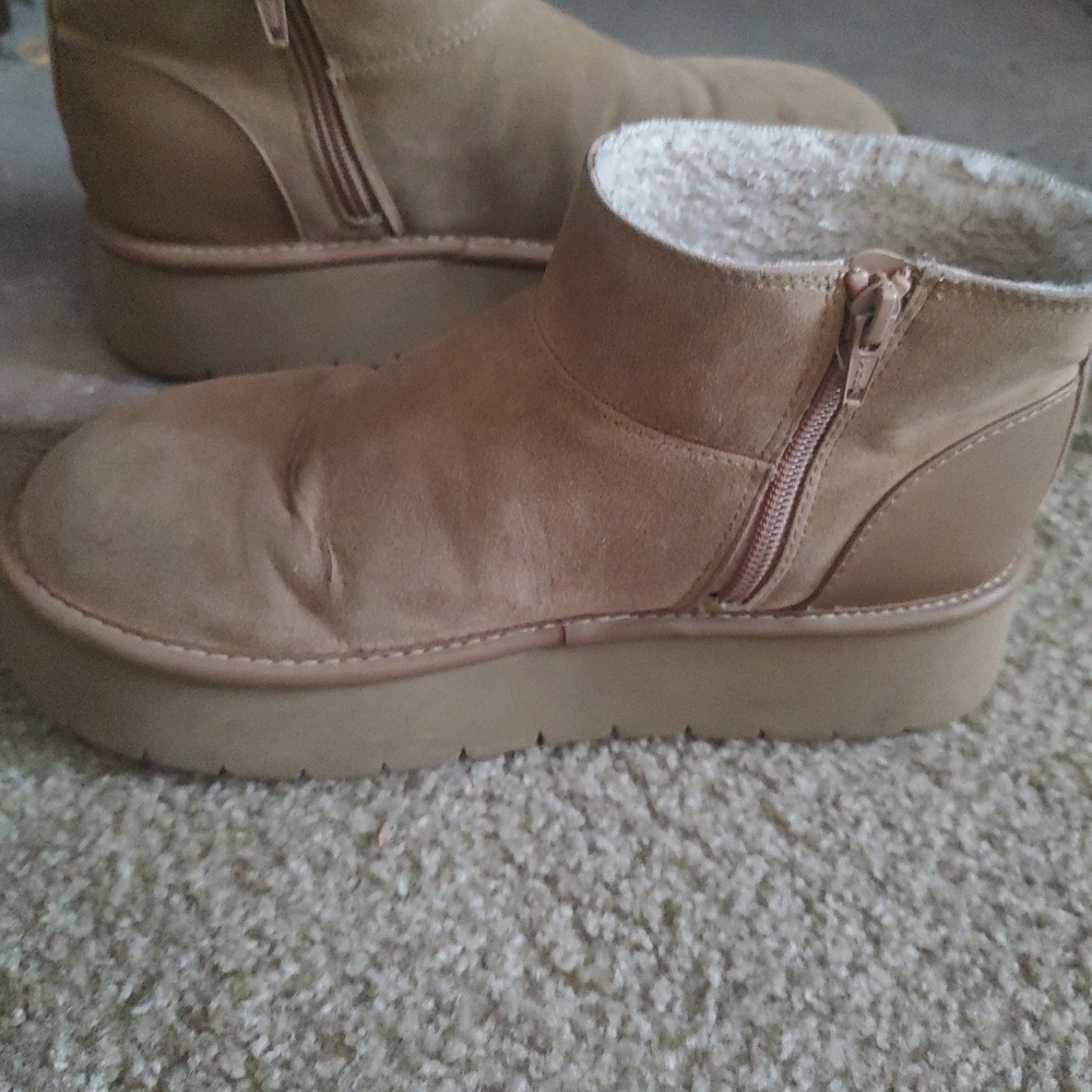 Womens Tan Faux Suede Platform Ankle Boots Faux Shearling Lined‎ Side Zip Size 8